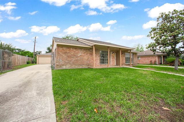 11326 Sagecreek Drive, Houston, TX 77089
