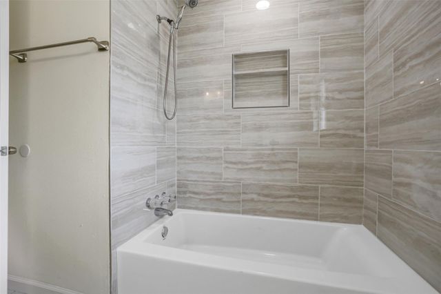 11326 Sagecreek Drive, Houston, TX 77089