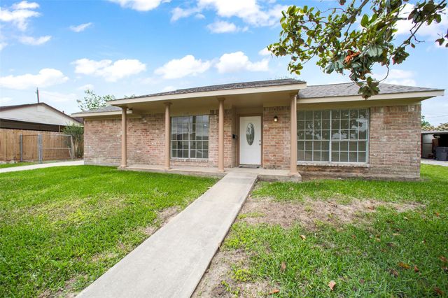 11326 Sagecreek Drive, Houston, TX 77089