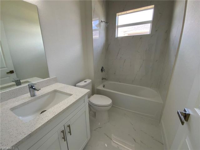 6030 Stratton RD, Fort Myers, FL 33905