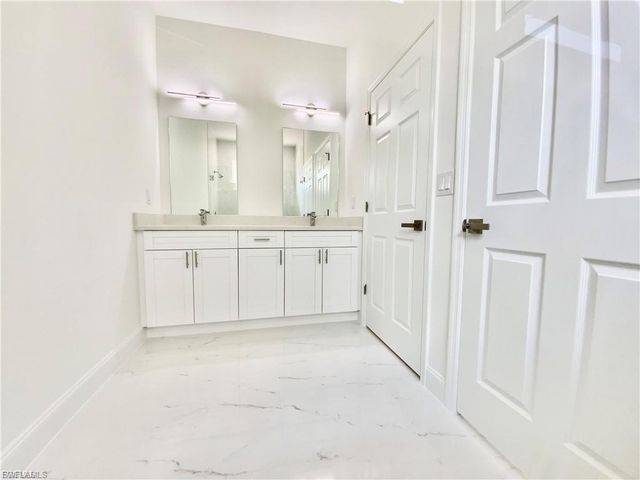 6030 Stratton RD, Fort Myers, FL 33905