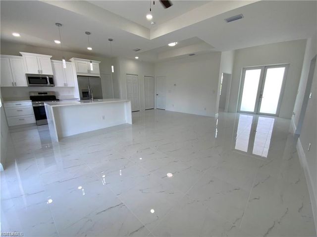 6030 Stratton RD, Fort Myers, FL 33905