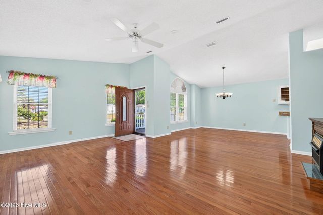 514 Leeward Way, Calabash, NC 28467