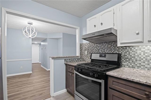 1306 Natchez Trace, Atlanta, GA 30350