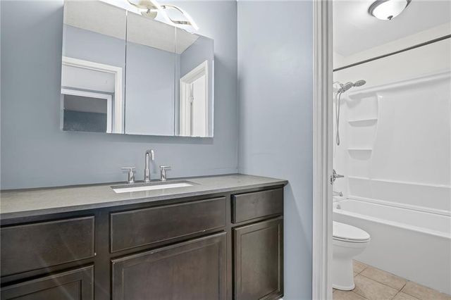 1306 Natchez Trace, Atlanta, GA 30350