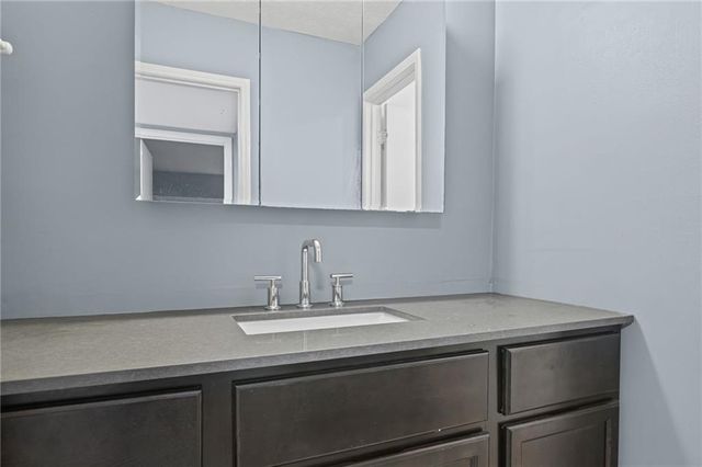 1306 Natchez Trace, Atlanta, GA 30350