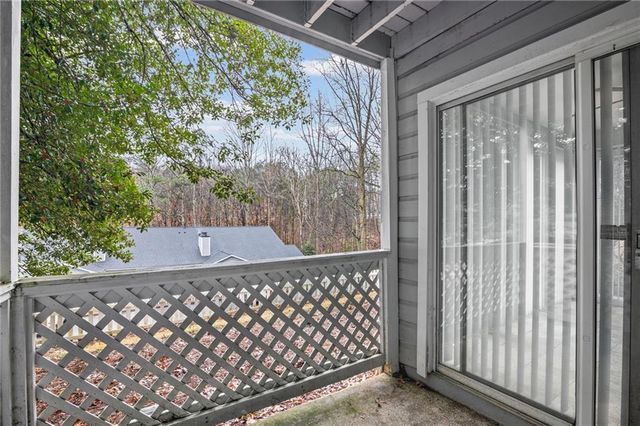 1306 Natchez Trace, Atlanta, GA 30350