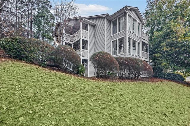 1306 Natchez Trace, Atlanta, GA 30350