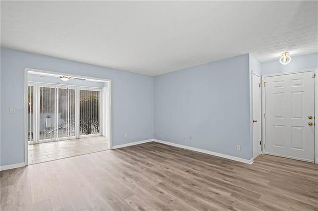 1306 Natchez Trace, Atlanta, GA 30350