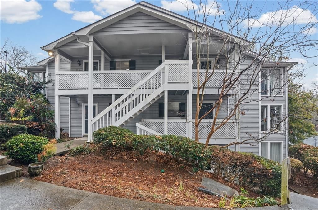 1306 Natchez Trace, Atlanta, GA 30350