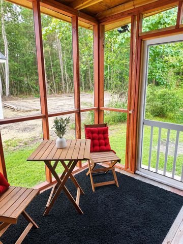 97 Jacquelyn Dr., Georgetown, SC 29440