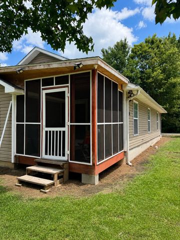 97 Jacquelyn Dr., Georgetown, SC 29440