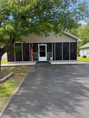 97 Jacquelyn Dr., Georgetown, SC 29440