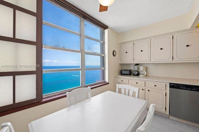 4280 Galt Ocean Dr 26D, Fort Lauderdale, FL 33308