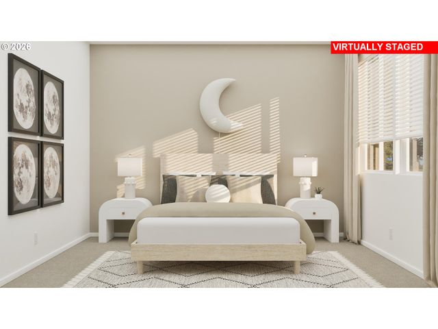 1029 Clemson St, Woodburn, OR 97071