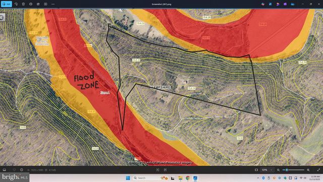 320 COWGILL LN, Paw Paw, WV 25434