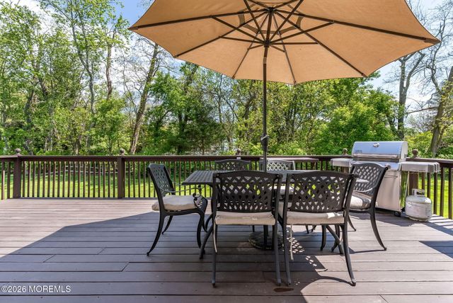 51 Manfre Court, Freehold, NJ 07728