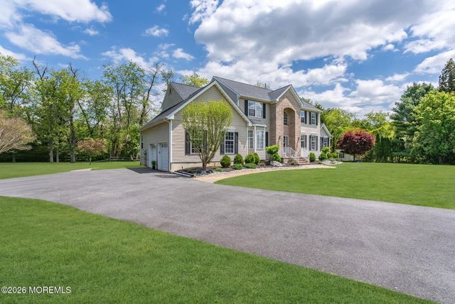 51 Manfre Court, Freehold, NJ 07728