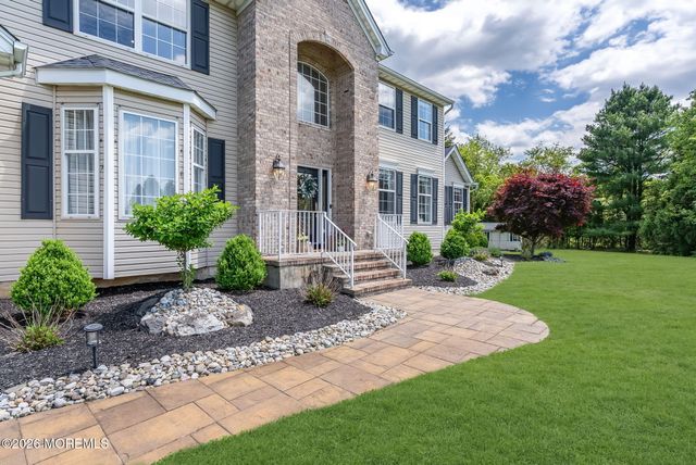 51 Manfre Court, Freehold, NJ 07728