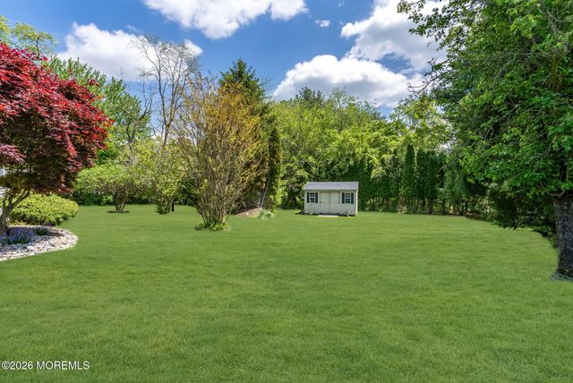 51 Manfre Court, Freehold, NJ 07728