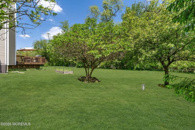 51 Manfre Court, Freehold, NJ 07728