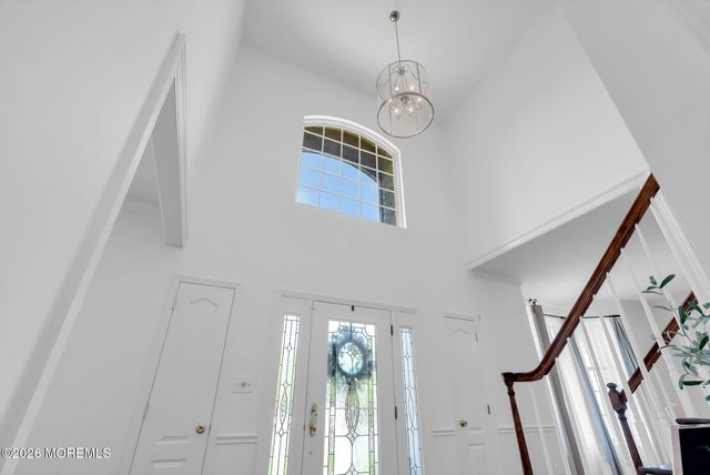 51 Manfre Court, Freehold, NJ 07728