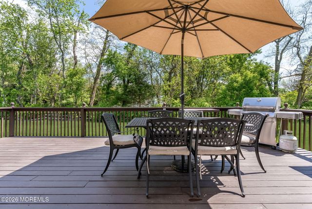 51 Manfre Court, Freehold, NJ 07728
