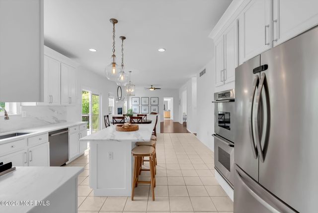 51 Manfre Court, Freehold, NJ 07728