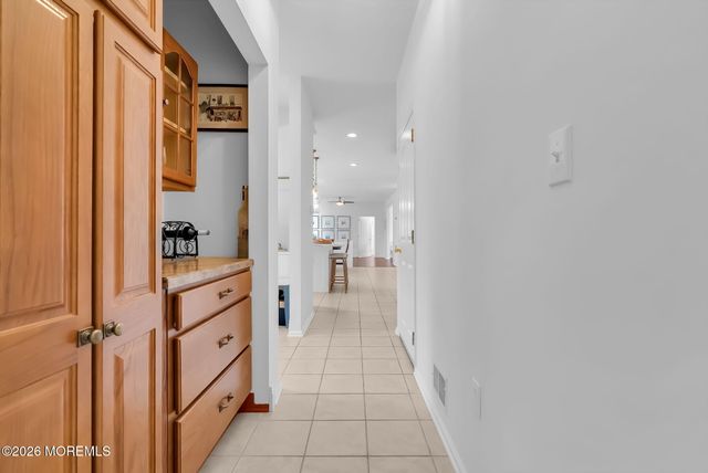 51 Manfre Court, Freehold, NJ 07728