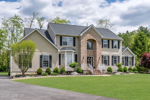 51 Manfre Court, Freehold, NJ 07728