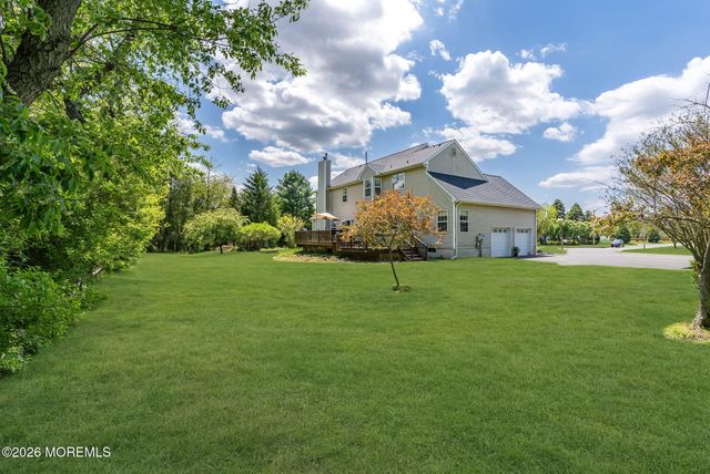 51 Manfre Court, Freehold, NJ 07728
