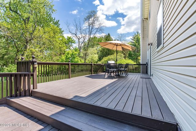 51 Manfre Court, Freehold, NJ 07728