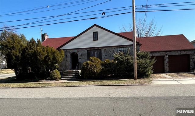 5-40 4th Street, Fair Lawn, NJ 07410