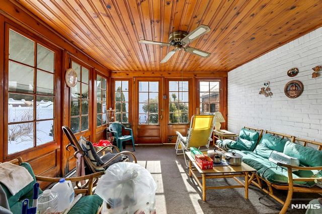 5-40 4th Street, Fair Lawn, NJ 07410