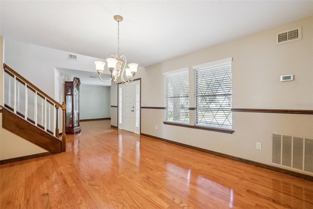 Image 14 of property listing at 3314 HEATHGATE COURT, Orlando, FL 32812