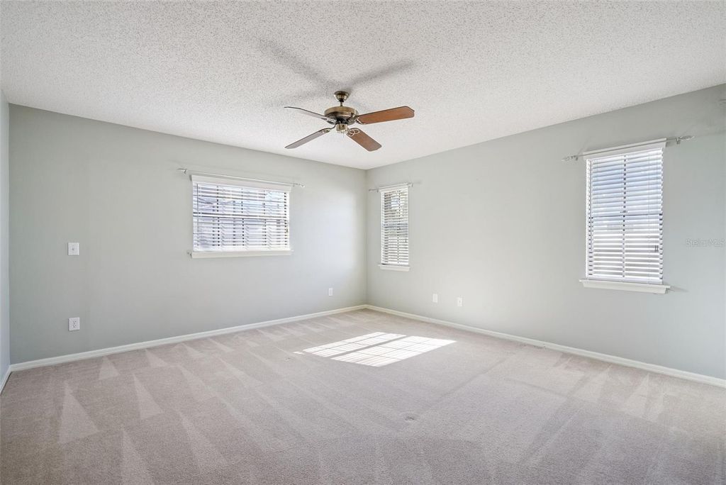 Image 21 of property listing at 3314 HEATHGATE COURT, Orlando, FL 32812