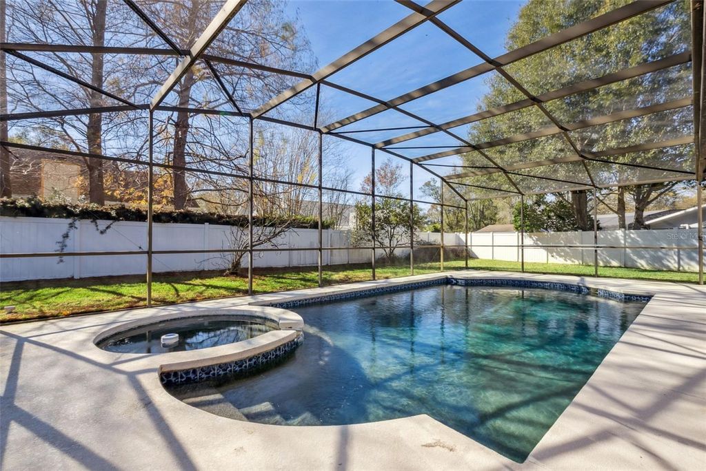 Image 37 of property listing at 3314 HEATHGATE COURT, Orlando, FL 32812