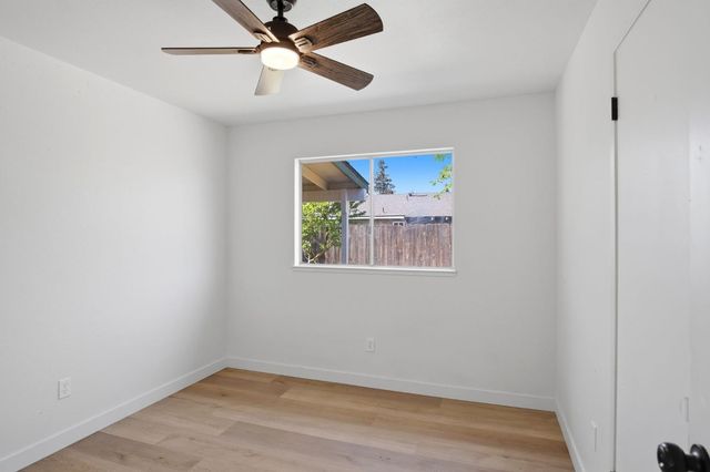 1051 Hysell Ct, Turlock, CA 95380