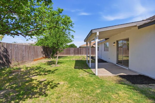 1051 Hysell Ct, Turlock, CA 95380