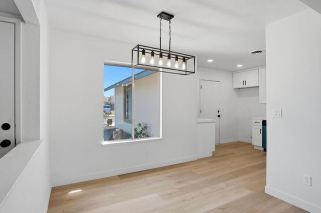 1051 Hysell Ct, Turlock, CA 95380