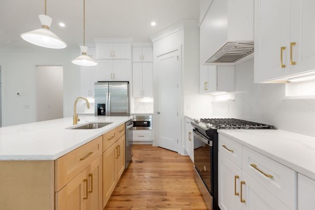 413 Achievement Dr, Nashville, TN 37209