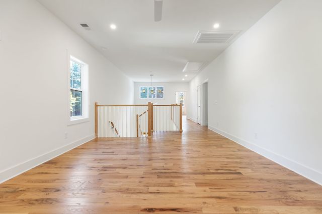 413 Achievement Dr, Nashville, TN 37209