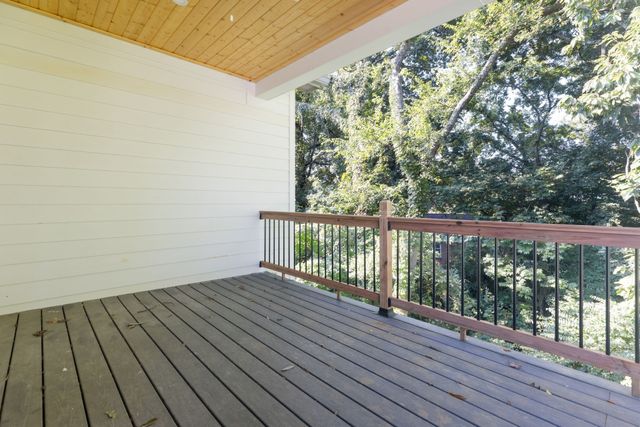 413 Achievement Dr, Nashville, TN 37209