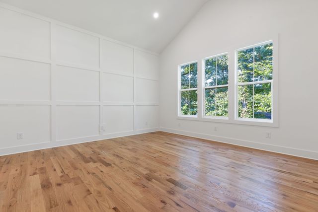 413 Achievement Dr, Nashville, TN 37209