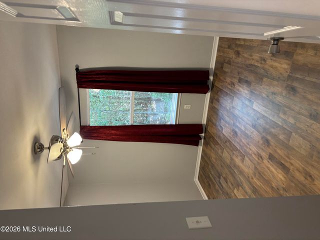 6192 E Ridley Street, Bay Saint Louis, MS 39520