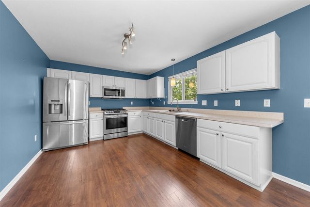 7734 Greene Farm Drive, Ypsilanti, MI 48197