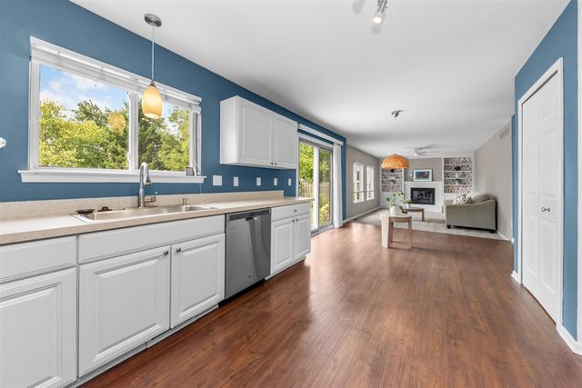 7734 Greene Farm Drive, Ypsilanti, MI 48197