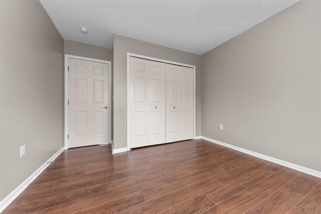 7734 Greene Farm Drive, Ypsilanti, MI 48197