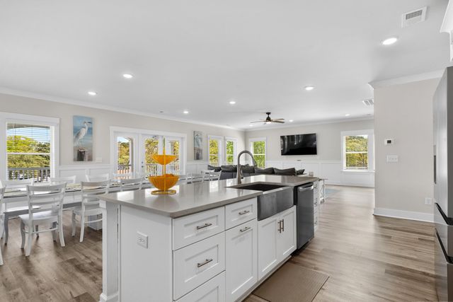 520 28th Ave. N, Myrtle Beach, SC 29577