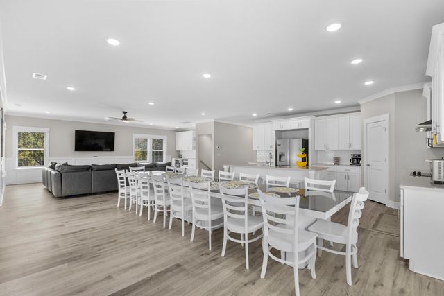 520 28th Ave. N, Myrtle Beach, SC 29577